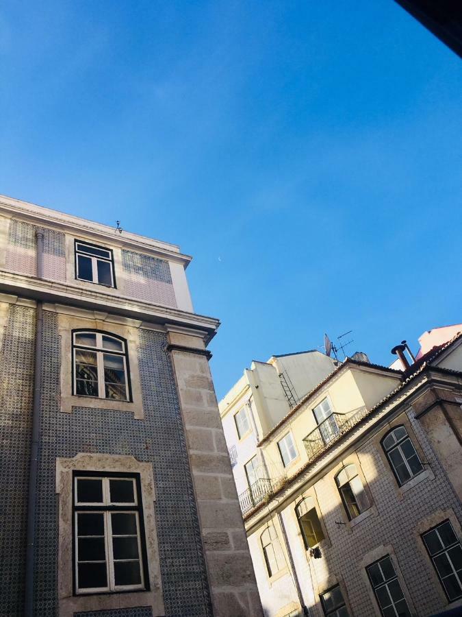 Lisbon Rouge Apartment In The Lisbon Heart Exterior photo